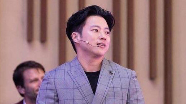 Smiles Ahead Article Banner